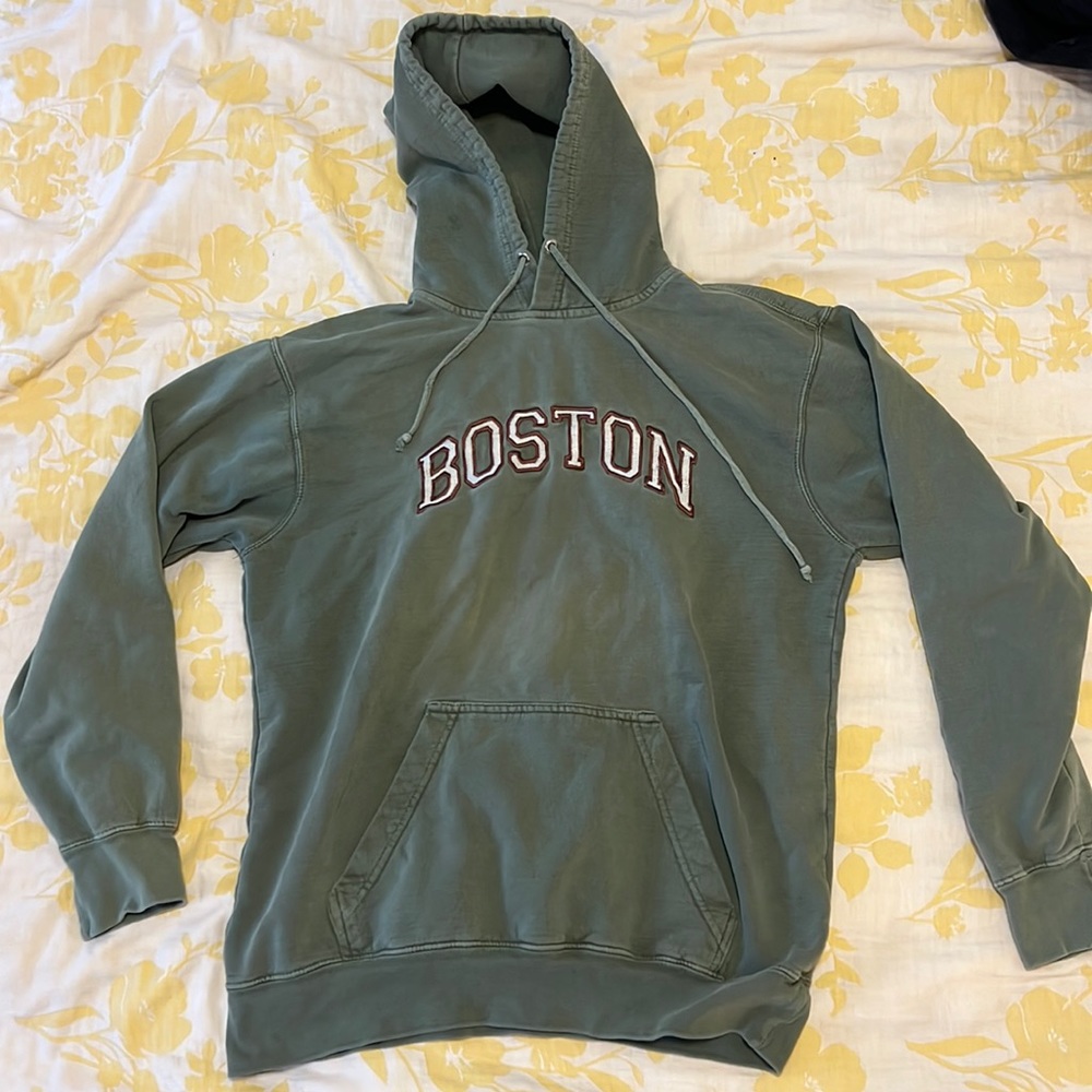 Vintage Oversized Boston Sweatshirt